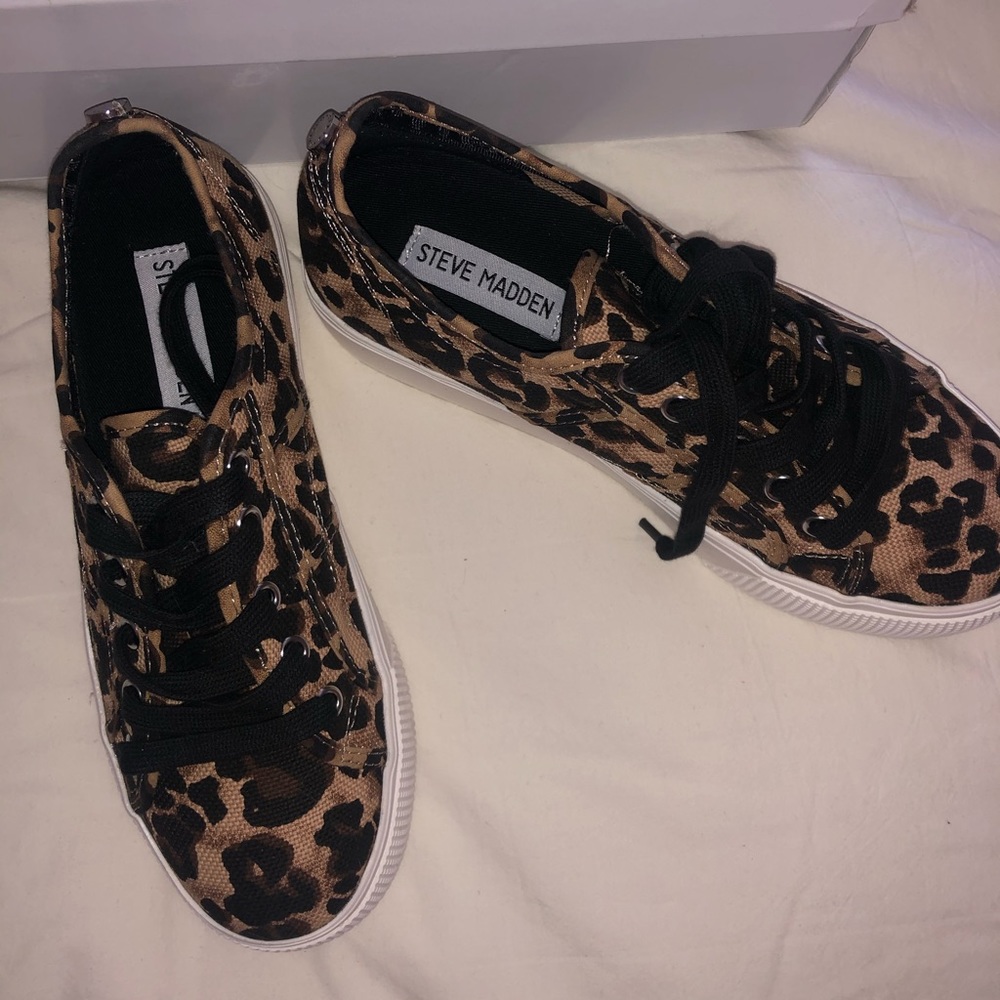 Steve Madden leopard platform sneaks